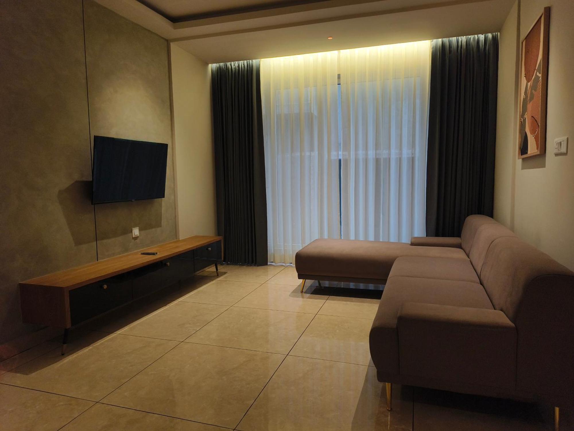 Olive Hotel Le Opera By Embassy Group Bangalore Bagian luar foto